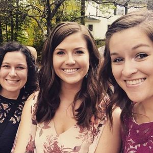 Meet your Posher, Laura